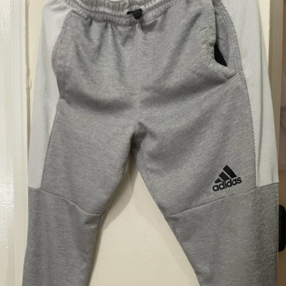 Youth joggers XL